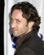 Alex O'Loughlin 45030