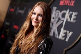 Darby Stanchfield 512340