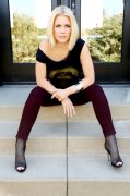 Carrie Keagan 286739