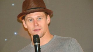 Zach Roerig 256158