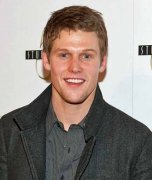 Zach Roerig 66028