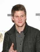 Zach Roerig 66033