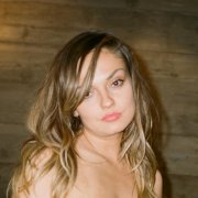 Emily Meade 475868