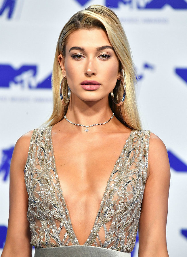 Hailey Bieber