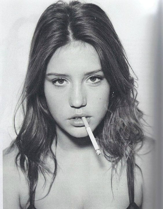 Ad Le Exarchopoulos G Rsel Turkcealtyazi Org