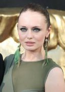 Laura Haddock 177084