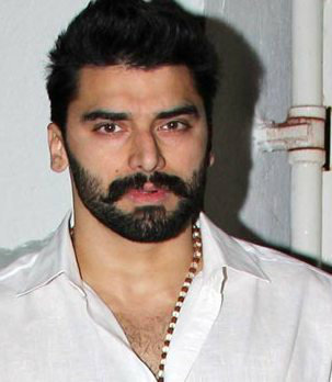 Nikitin Dheer