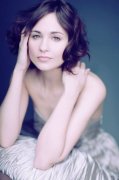 Tuppence Middleton 275101