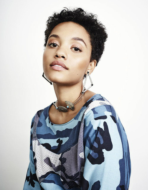 Kiersey Clemons