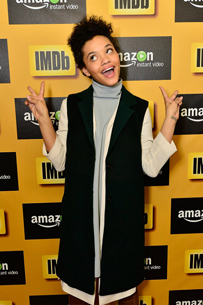 Kiersey Clemons