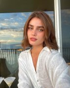 Taylor Hill 536249