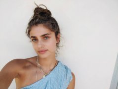 Taylor Hill 445076